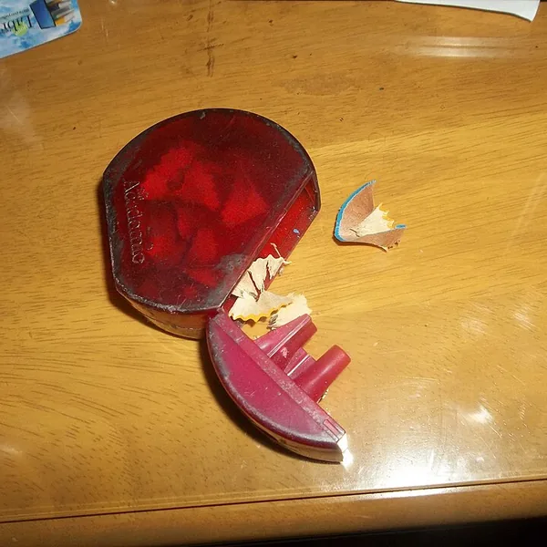 Pencil sharpener